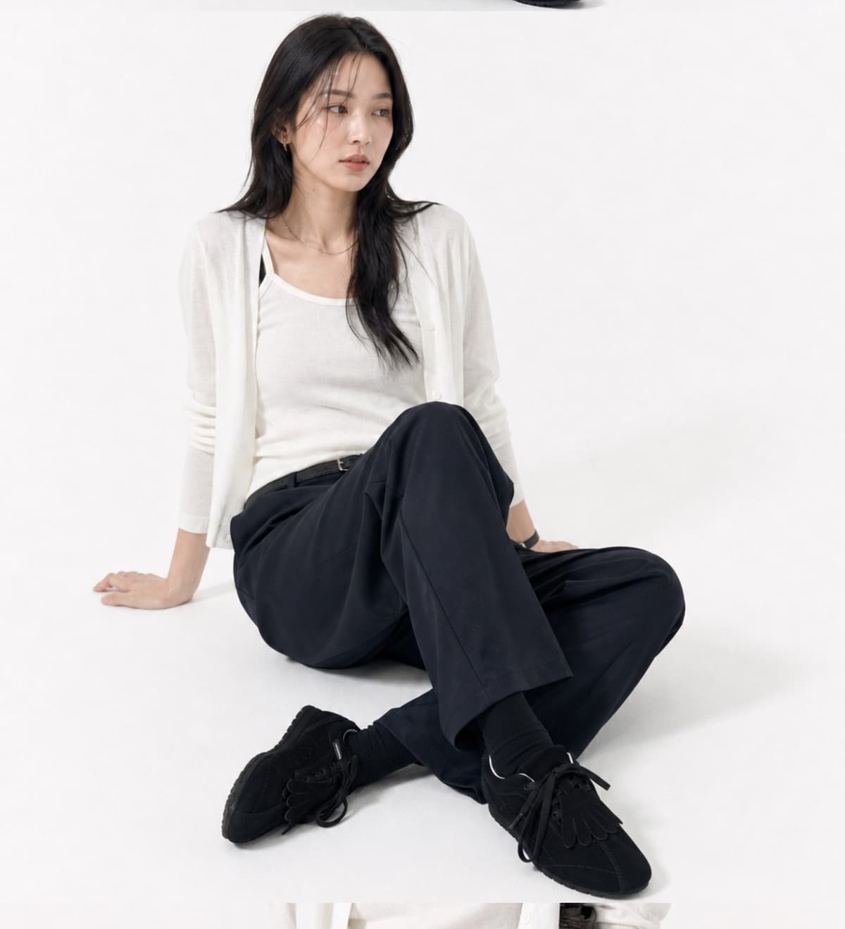 Essential Fringe Moccasin Black 상세