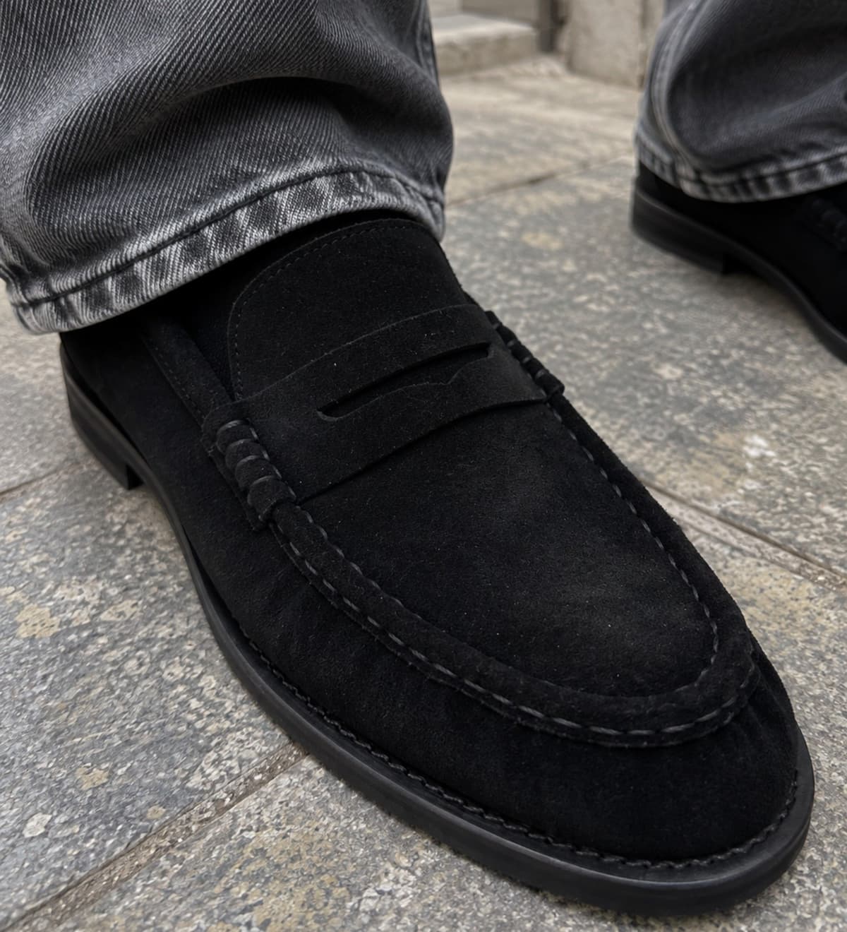 Tracker2 Suede Black 상세