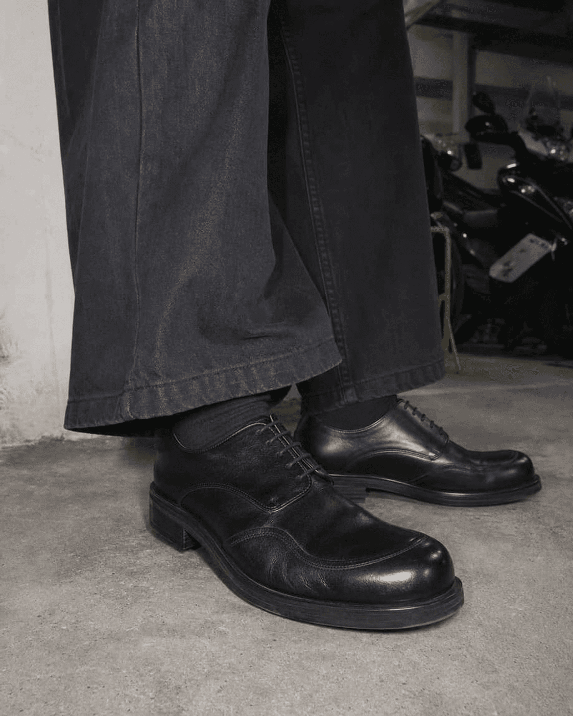 Split Apron Derby Blacknoir15 styling
